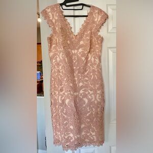 Tadashi Shoji Stunning Cocktail-Wedding Guest Dress.  Size 12.  Pink, to knee.